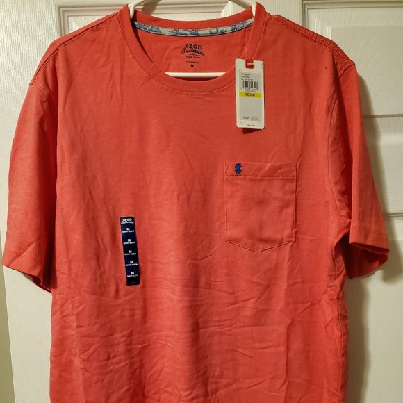 IZOD Men's Saltwater Short Sleeve Solid T-Shirt with Pocket - Picture 2 of 5